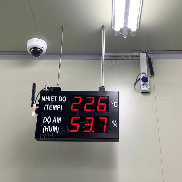 Bảng hiển thị nhiệt độ độ ẩm