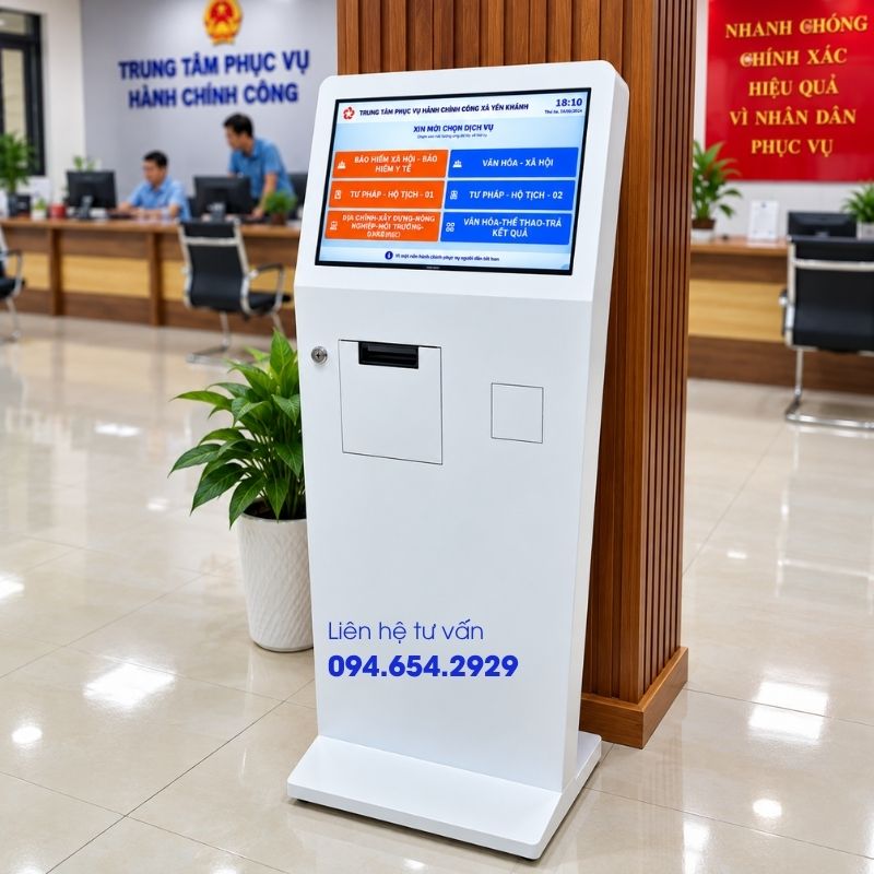 Hình 2: Kiosk lấy số tự động 15.6 inch