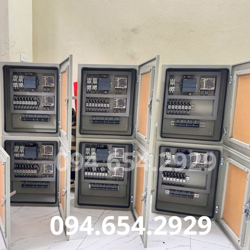 Tủ điều khiển đèn giao thông