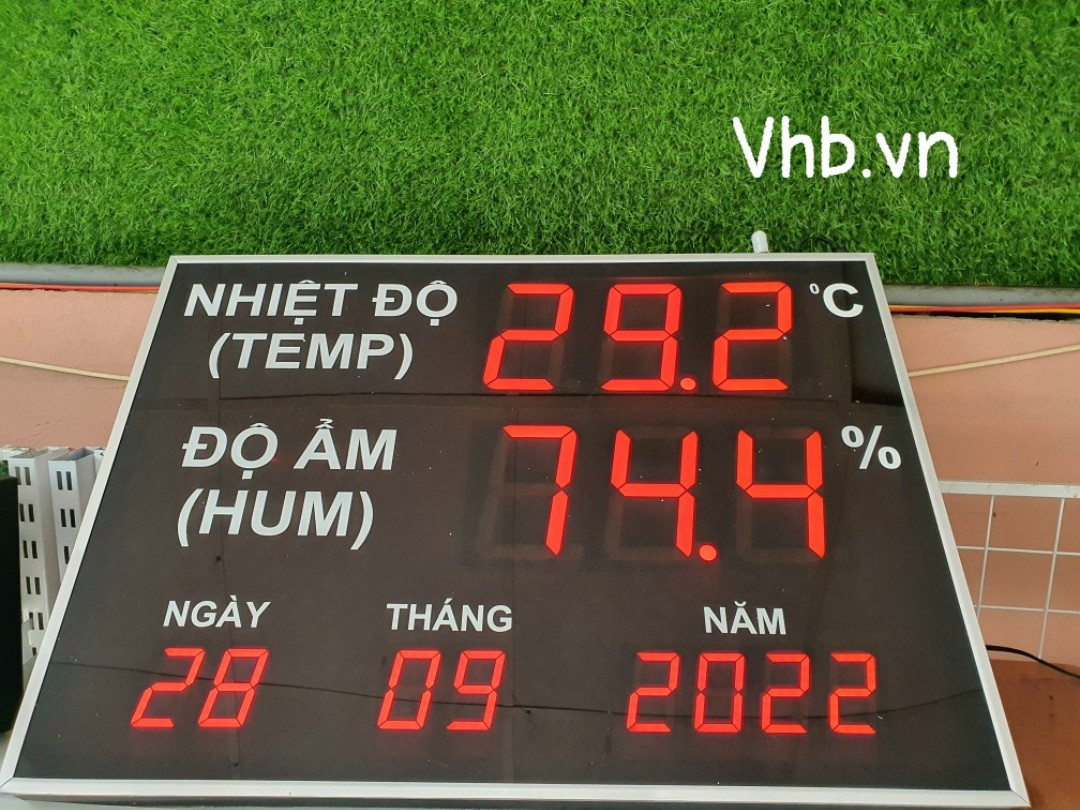 Hình 1:Bảng led hiển thị nhiệt độ độ ẩm có ngày tháng VHB 04