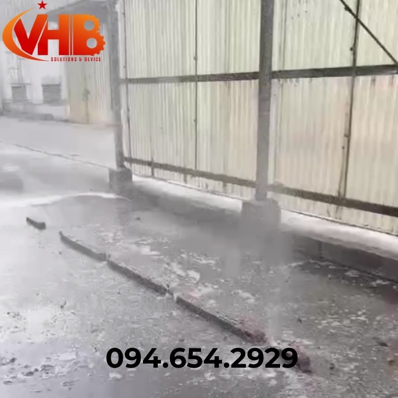 Hệ thống phun khử khuẩn cho xe ra vào nhà máy