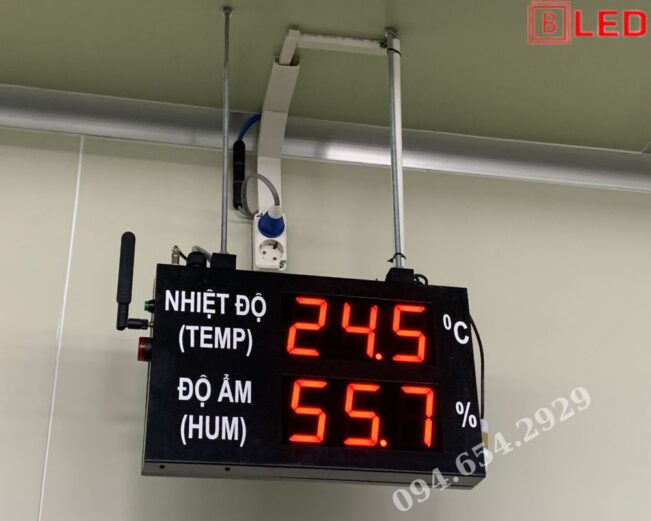 Bảng led nhiệt độ độ ẩm kết nối wifi